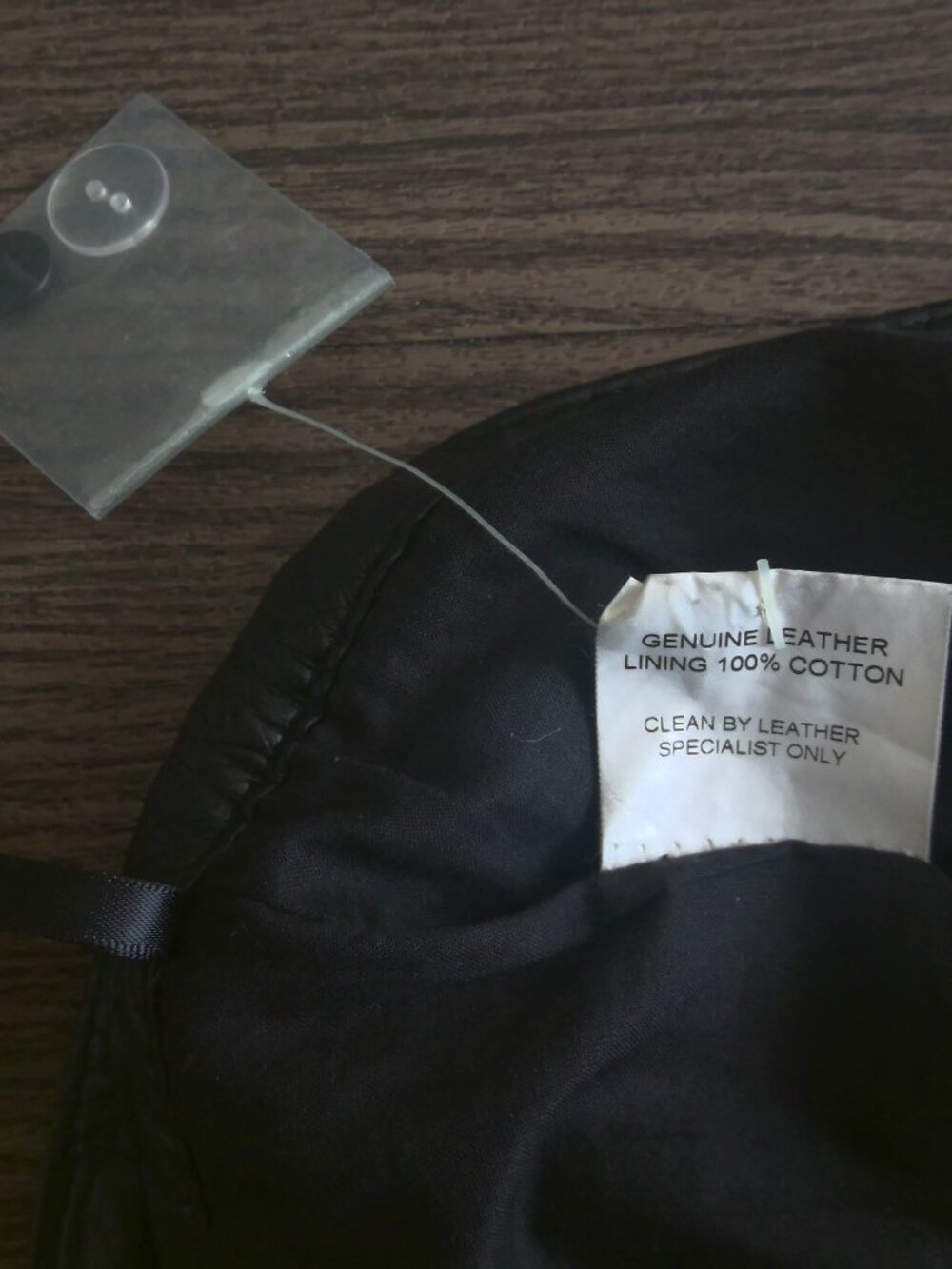 Poleci leather shorts size 4 - Picture 5 of 8